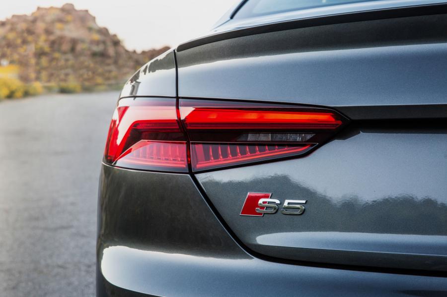 Детали экстерьера Audi S5 Coupe 2017 года  (NA) (фото 18 из 62)